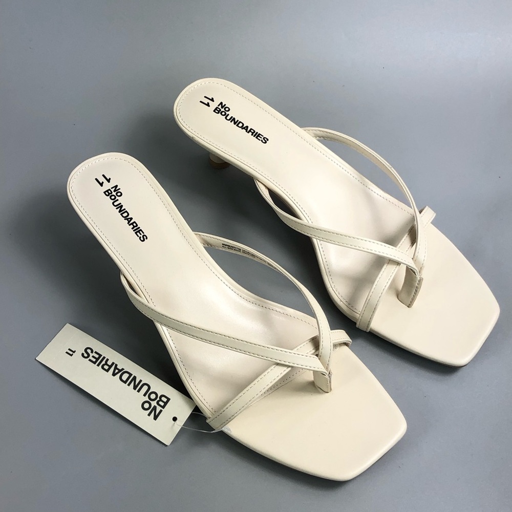 No Boundaries Bone Strappy Kitten Heel Sandals Size 11